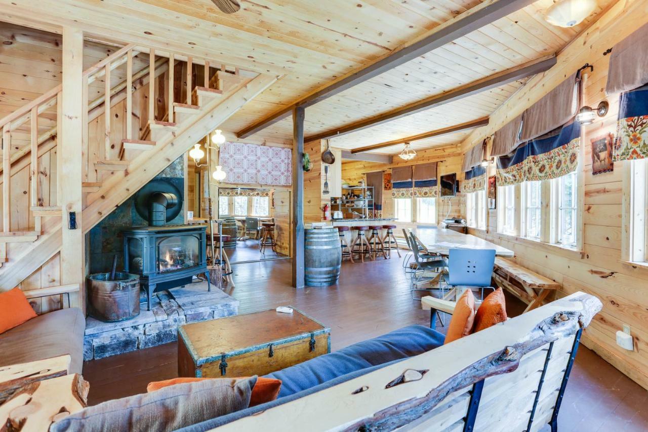 Flying Stag: Main Lodge Government Camp Eksteriør bilde